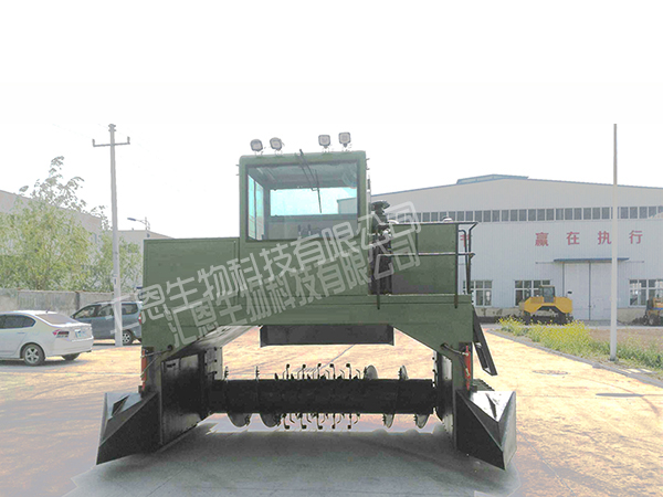 2300型堆肥發酵翻堆機